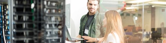 ERP Cloud oder gehostetes ERP? - Was Sie wissen müssen - ein Vergleich image